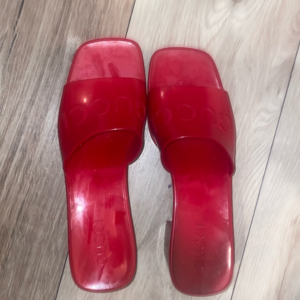 Womens gucci rubber clog sandals look at pictures size 38 or 8